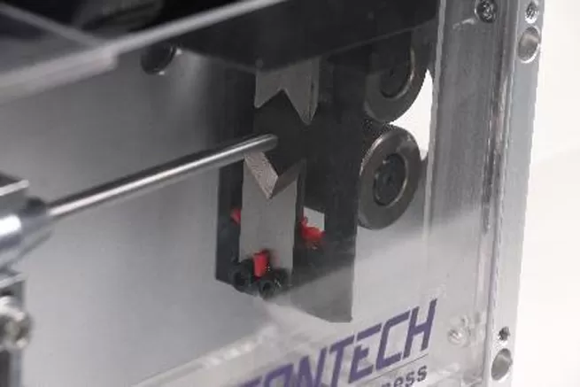 automatic cable cutting machine